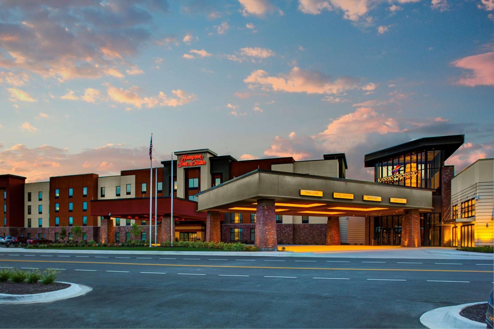 Hampton Inn&Suites Pittsburg Kansas Crossing Exterior foto